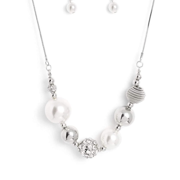 Fiercely 5th Avenue - Picture 4 of 7